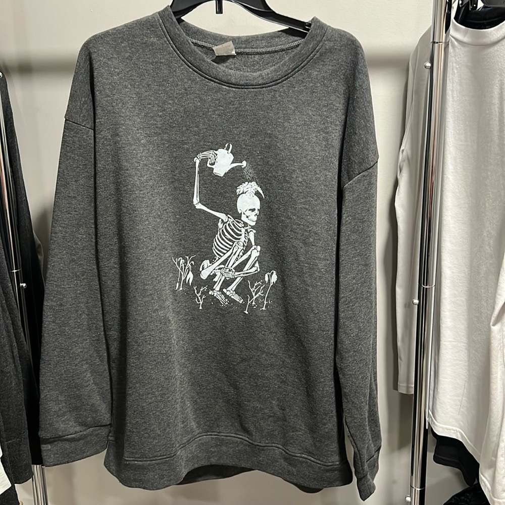 Long sleeve oversized grey skeleton sweatshirt
